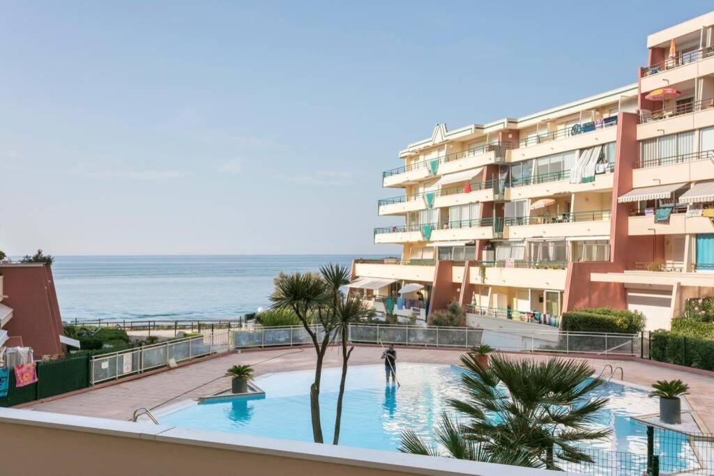 T3 Climatise Avec Piscine Et Vue Sur Mer Sete Exterior photo